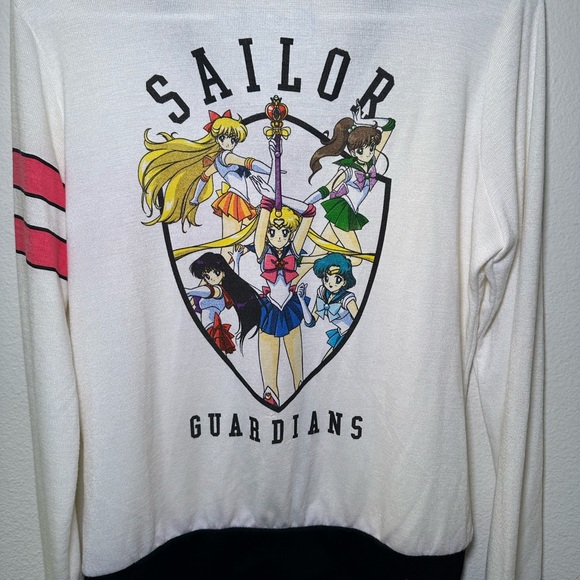 NWOT Sailor Moon and Sailor Guardians Ladies Cardigan - Picture 7 of 8